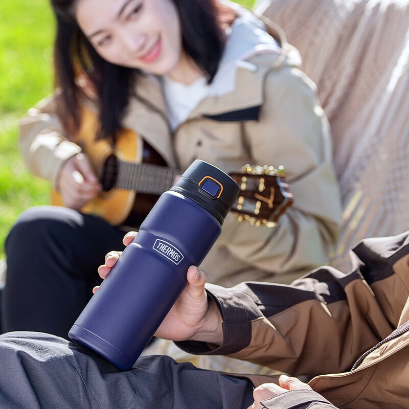 膳魔师（THERMOS）水杯保温杯780ml男女士车载316钢大容量保冷杯TSK2-700S NVB