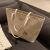 酷奇袋鼠法国樱花托特包包女2023新款通勤小众ins手提包大容量单肩包 米白 单独包包