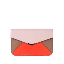 <em>Fendi</em> <em>芬迪 女士</em>牛皮<em>手包</em> 8M0312 00N78 F0K