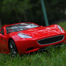 胜雄 遥控车充电遥控汽车法拉利玩具车漂移跑