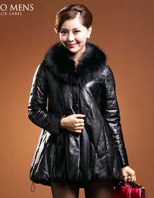 超大<em>狐狸毛</em>领2013新款<em>海宁皮衣</em>女中长款绵羊