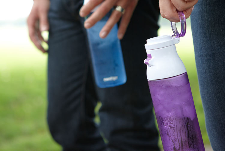 
                                        contigo 美国 杯户运动水杯外防漏便携随手杯塑料水杯-杰克逊 海水蓝色650ML                