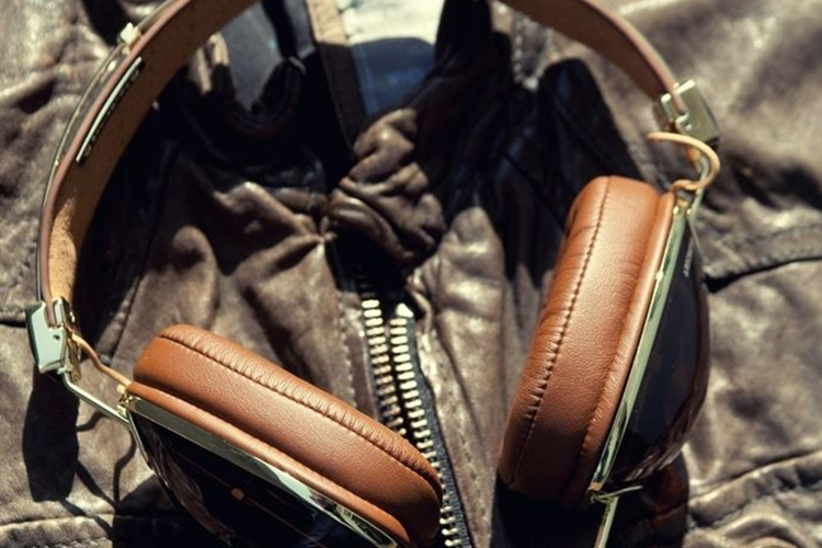 skullcandy 骷髅头 aviator飞行员 头戴式耳机/手机通话耳机 白色