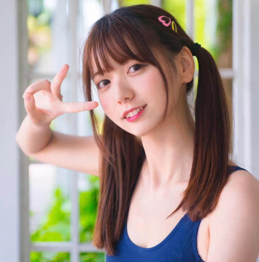 陆卿卿Kyokyo作品合集:喜欢汉堡王的多才多艺小姐姐插图2 陆卿卿Kyokyo作品合集:喜欢汉堡王的多才多艺小姐姐插图2