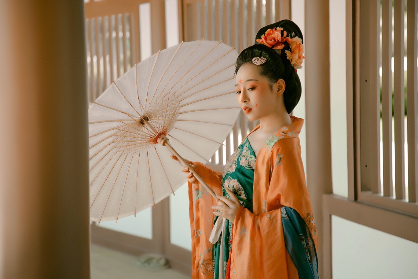 汉服古装美女 赏沉鱼落雁,观闭月羞花