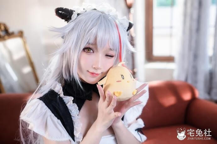 阿包也是兔娘私人订制多少钱?创可贴道具在哪部cos图集中出现过？