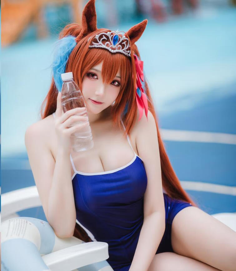 瓜希酱cos《赛马娘 大和赤骥》带你畅游海滩插图2