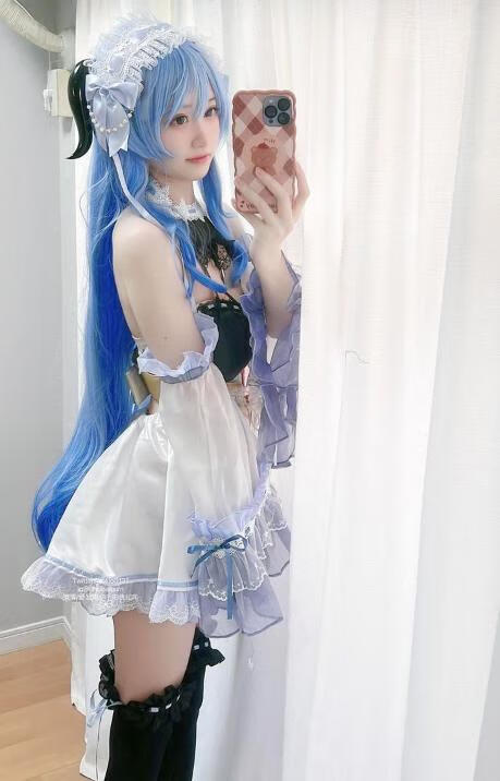 千阳快起床小姐姐cos《原神甘雨》引爆二次元魅力！插图2