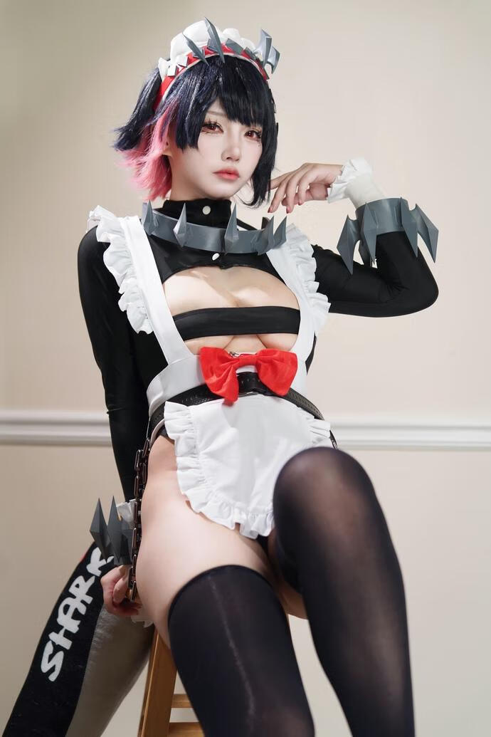 狐洛洛子-24年10月限定 艾莲·乔 [40P-143MB]