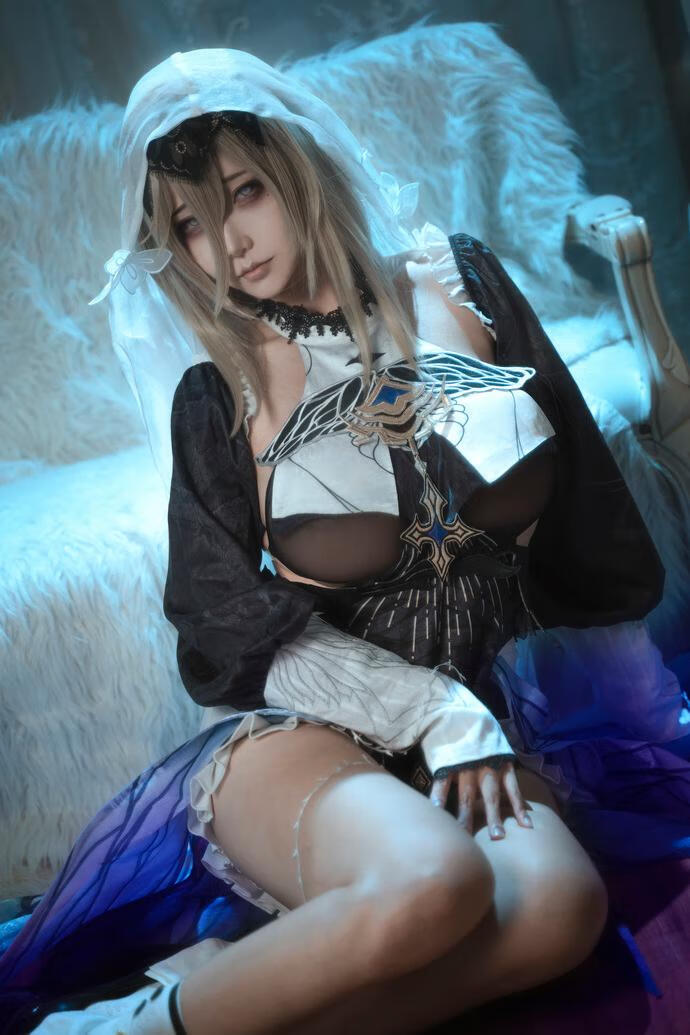 Seya-狮砸 027 崩坏 阿波尼亚.JPG Seya-狮砸 027 崩坏 阿波尼亚.JPG