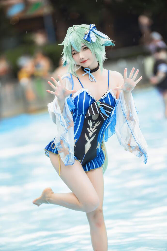 是三不是世w-砂糖泳装 [44P-129MB]