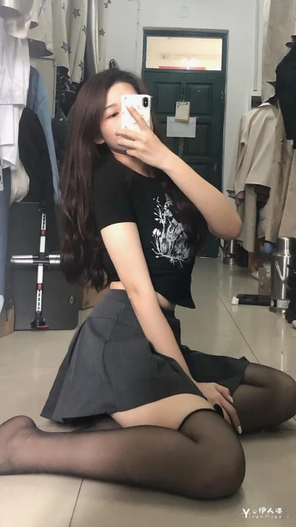 萌妹子手机壁纸图片 (11).jpg