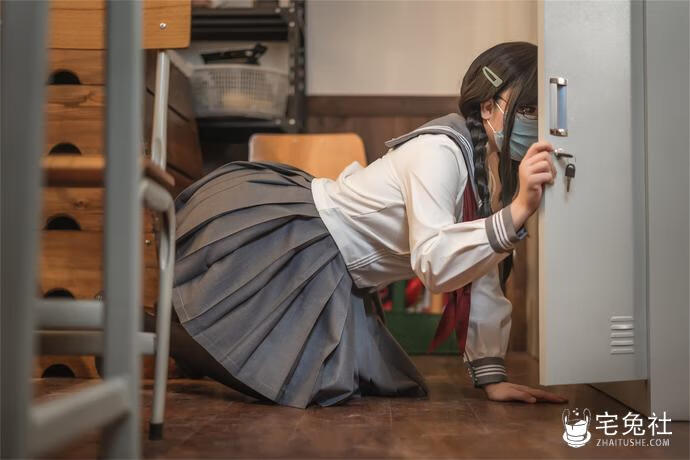 啊日日_Ganlory NO.014 放课后少女 宅兔社.jpg 啊日日_ganlory全套作品图合集 自称超级大瑟批的撩人博主