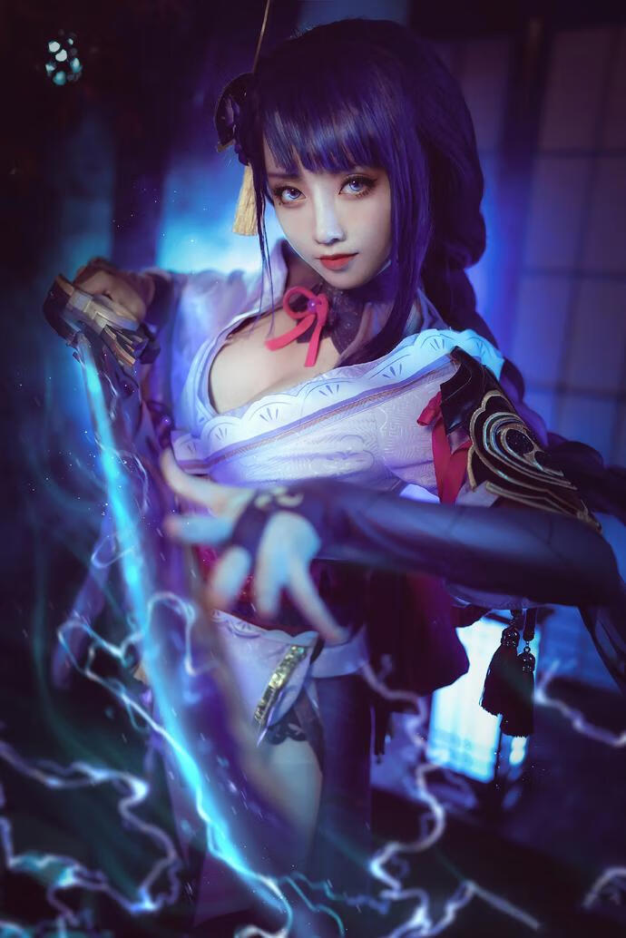 走路摇ZLY NO.09 雷电将军.jpg 走路摇zly全套作品图合集 COS萍萍这是游戏脸模本模!