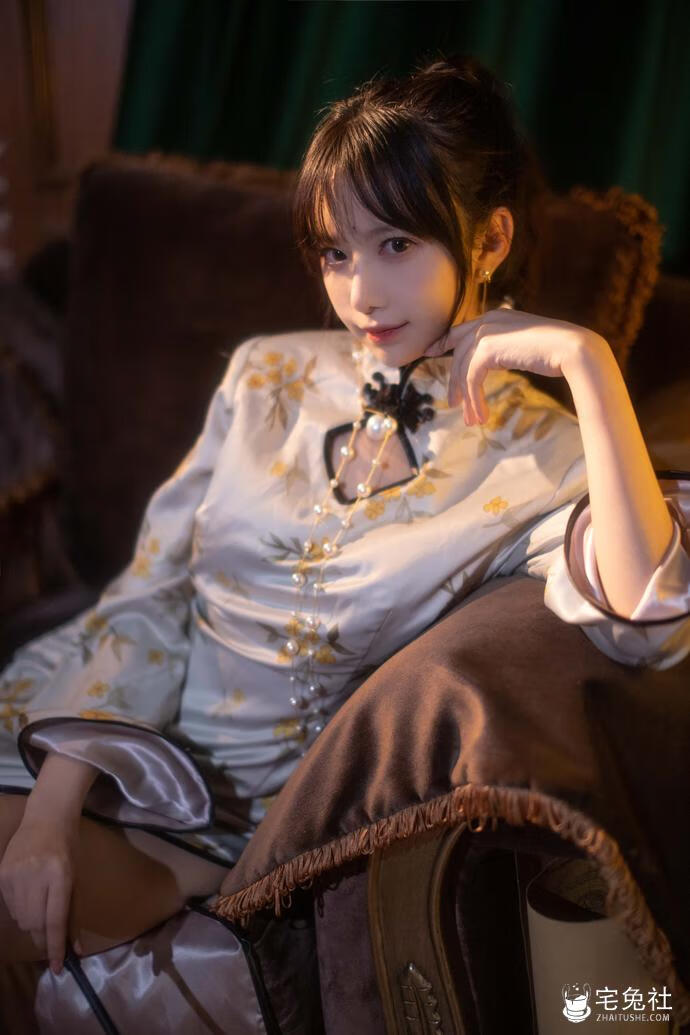 Shika小鹿鹿-cosplay作品113-中秋旗袍-宅兔社.jpg shika小鹿鹿全套cos图片合集 颜值爆表让你欲罢不能!