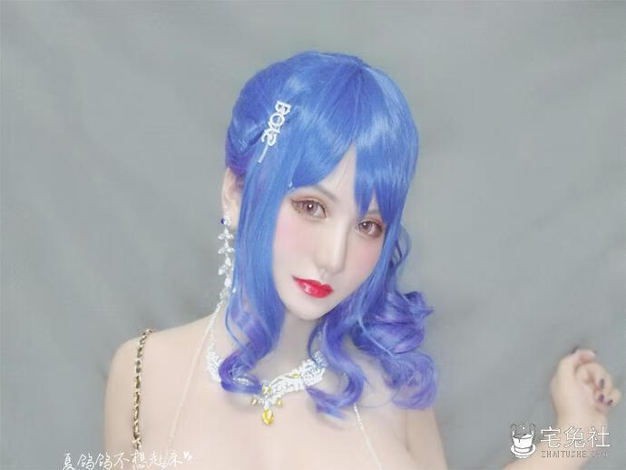 夏鸽鸽不想起床全套cos图片合集 奶牛姐姐圣路易斯cos作品耻度动人