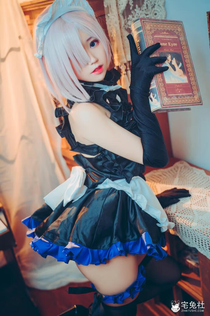 猫君君MaoJun全套的图片合集 宝藏博主完美复刻蕾姆小僵尸 (4).jpg 猫君君MaoJun全套cos图片合集 宝藏博主完美复刻蕾姆小僵尸
