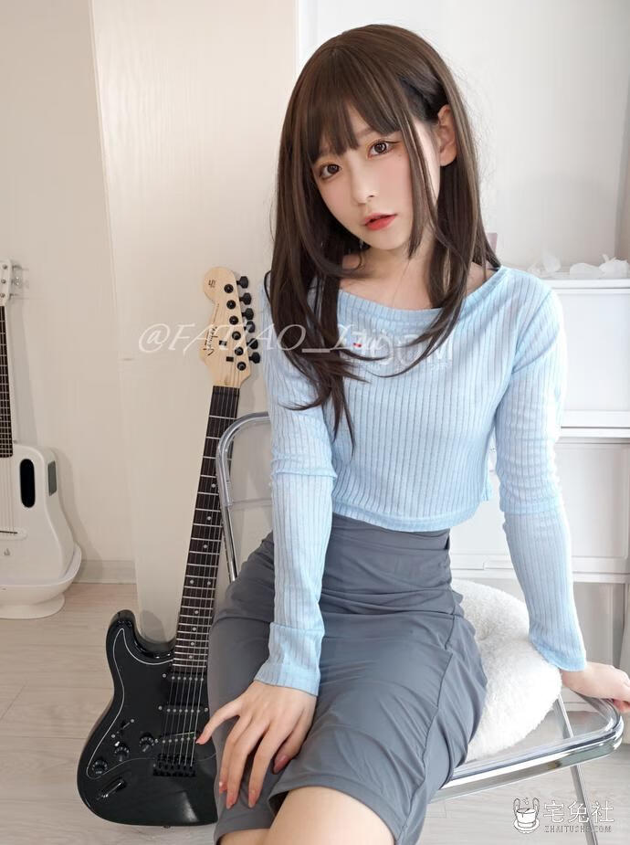 迷之呆梨卖吗是真的吗还是假的？她都活跃在哪些平台？