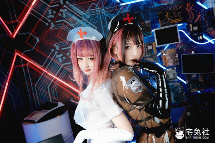 斗鱼主播神楽坂真冬胶袜作品 居然让粉丝直接上手而欲罢不能