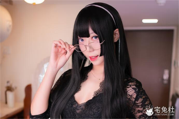 Money冷冷 cosplay作品028 蕾丝旗袍 宅兔社.jpg