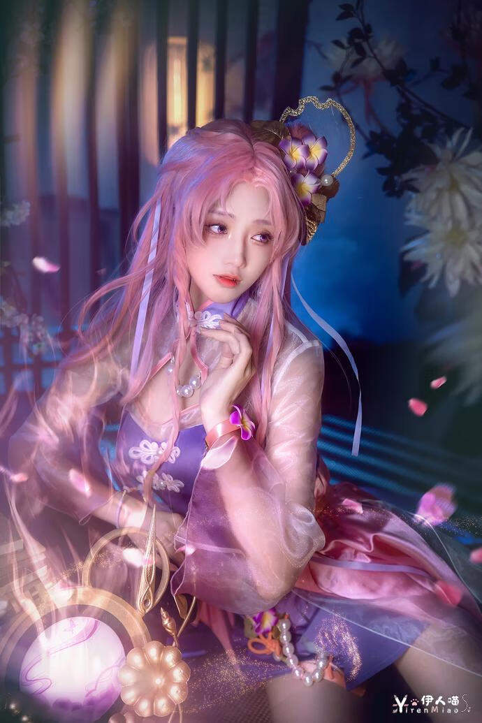 走路摇ZLY NO.10 王昭君.jpg 走路摇zlycos高清大图腿精本精!她一出场,二次元都得晃一晃