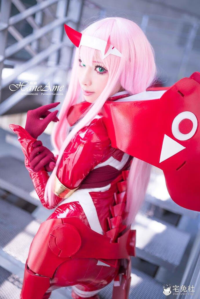 394-雨波_HaneAme-Zero-Two.jpg 雨波_HaneAme全套作品图合集 百变女神身材惊艳粉丝狂欢不停