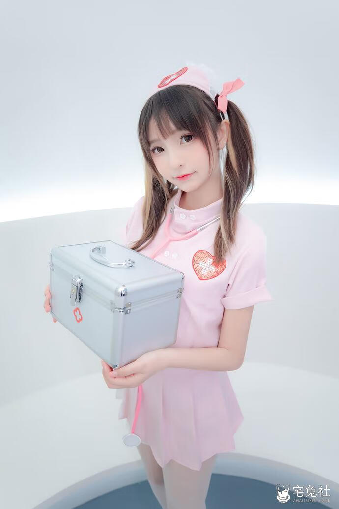 神楽坂真冬-白丝护士《心身バランス》 宅兔社 (2).jpg