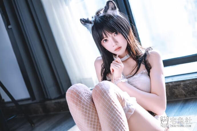 桜桃喵 160 拥豹 宅兔社.jpg 可爱清纯!桜桃喵小娇妻有这样的女朋友下班后几点回家?