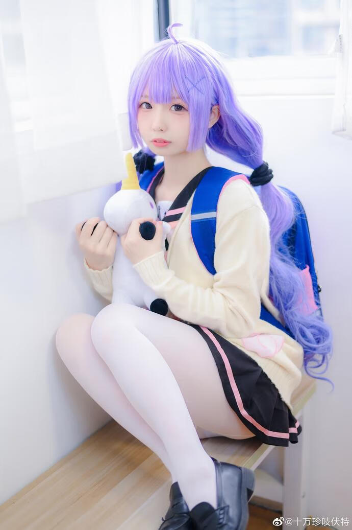 十万珍吱伏特cos作品合集 (3).jpg