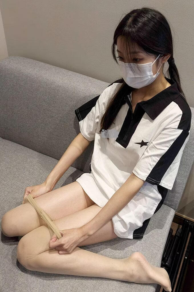校服 肉色丝袜