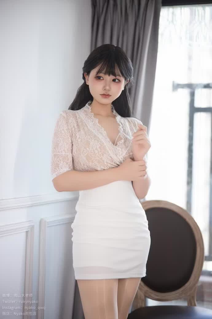Nyako喵子-女エロエロ [175P2V-2.59GB]