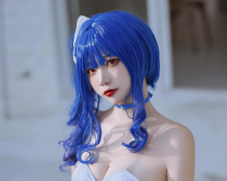 二佐Nisa【热辣泳装夏日妖精】碧蓝航线圣路易斯泳装cos作品赏析