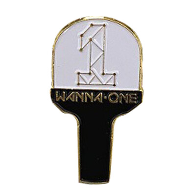 

Black Pink Alloy Badge Brooch Cute Cartoon Brooch Bag Pendant Boys Girls Accessories hot Gift for Fans