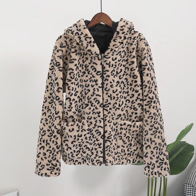 

Tailored Women Fashion Leopard Print Long Sleeve With Hat Short Wool Pellet Coat