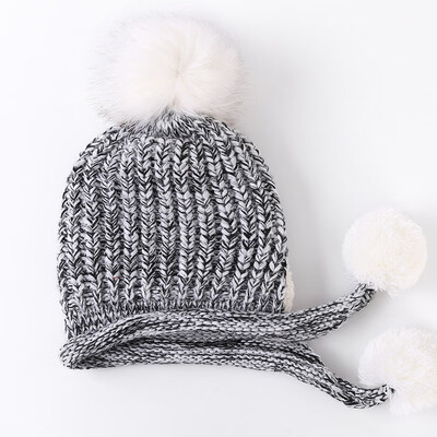 

2019 winter new Korean fashion cute womens Plush knitted hat womens ear protection Hat Wool Hat