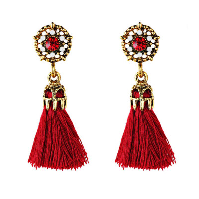 

Earrings Bohemian Alloy Fringed Diamond Pendant Earrings Ladies Earrings Ear Decorative Jewelry Accessories