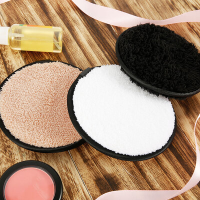 

New Reusable Microfiber Cloth Soft Makeup Face Cleansing Pads Remover Towel