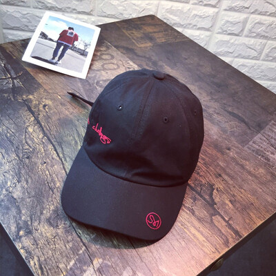

Hat women spring&summer baseball cap men Korean version of wild tide letters embroidered cap purple Harajuku couples visor