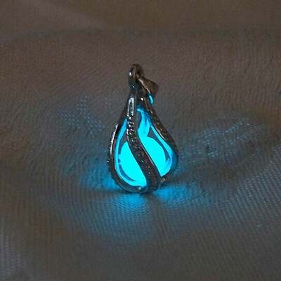 

Unique Hollow Screw Drop Pendant Glow At The Night Europe Luminous Pearl Fluorescent Necklace JewelryGift for your lover