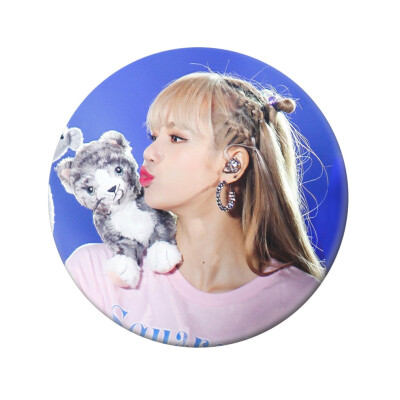 

Kpop Black Pink 2019 Concert Tin Plate Badge Brooch Cute Cartoon Brooch Bag Pendant Boys Girls Accessories Hot Gift for Fans