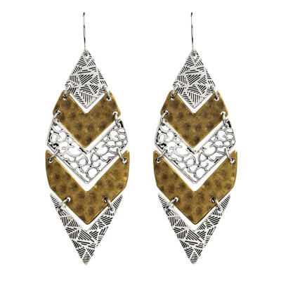 

Vintage Ethnic Style Annulus Buddha Beads Earrings Metal Hollow Out Leaves Pendant Earrings