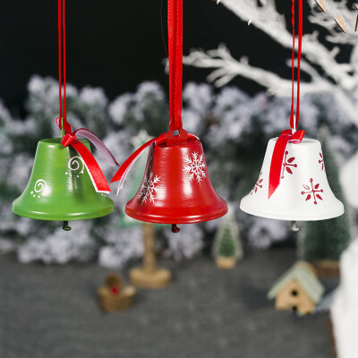 

Gobestart Danish Painted Iron Christmas Bells Hanging Christmas Tree Pendant 3 Pcs