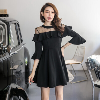 

JOY OF JOY Jingdong womens 2019 spring new striped mesh stitching ruffled chic port wind small black dress big swing trumpet sleeve dress JWQZ191560 black L