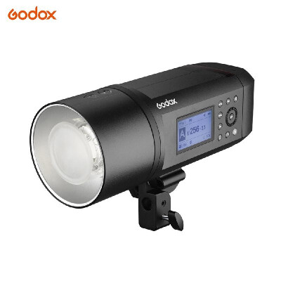 

Godox AD600Pro 600Ws 24G Wireless X TTL GN87 18000s High Speed SYNC Outdoor Flash Strobe Light 288V2600mAh Rechargeable Lithiu