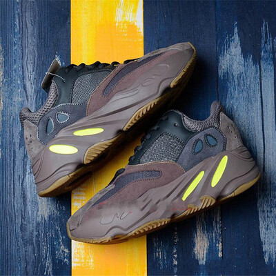 

Kanye 700 Mauve running shoes with original box mens 700 wave runner designer sneakers womens West best quality boots