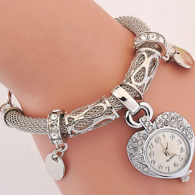 

Bracelet Watches Fashion Ladies Girls Womens Watch "love Heart"Round Quartz Watch