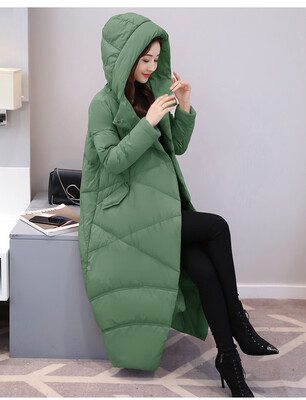 

Chāo cháng kuǎn yǔróngfú nǚguò xī jiāzhǎng 2018 dōngjì jiā hòu bǎonuǎn wàitào 235000 Extra long down jacket womens over the kne