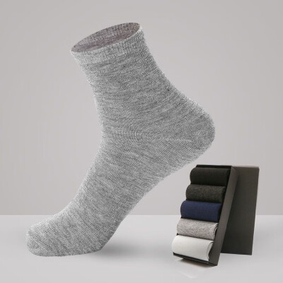 

Four seasons mens solid color tube socks casual business mens socks breathable cotton socks NOTEPacking 5 pairs