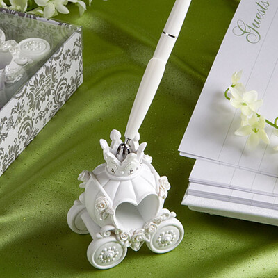 

Fashion Wedding Pen with Elegent Pumpkin Carriage Pen Stand Excellent Wedding Supplies