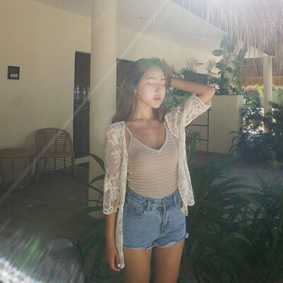 

Women Summer Vintage Cardigan Lace Crochet Kimono Beach Cover Up Bikini Outwear White
